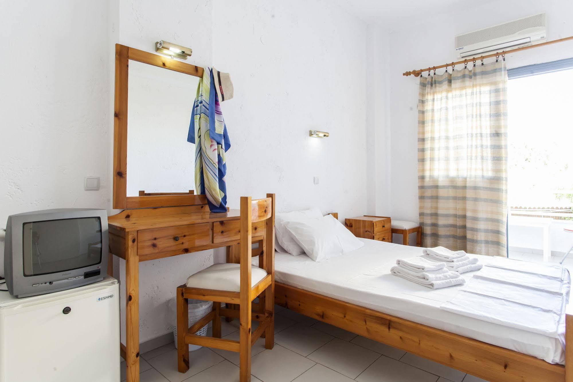 Charm Hotel, Hersonissos Zewnętrze zdjęcie